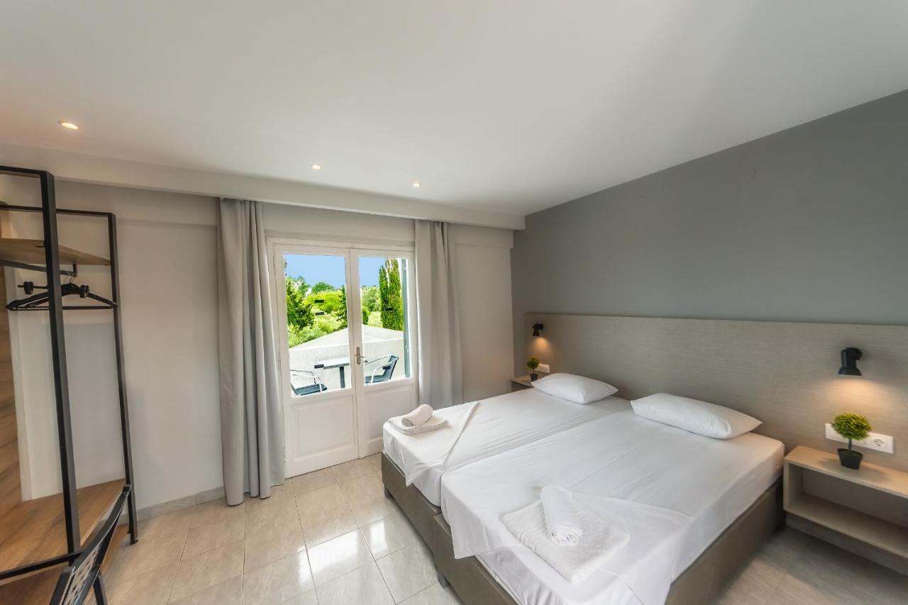 Nikos Villas Kávos Esterno foto