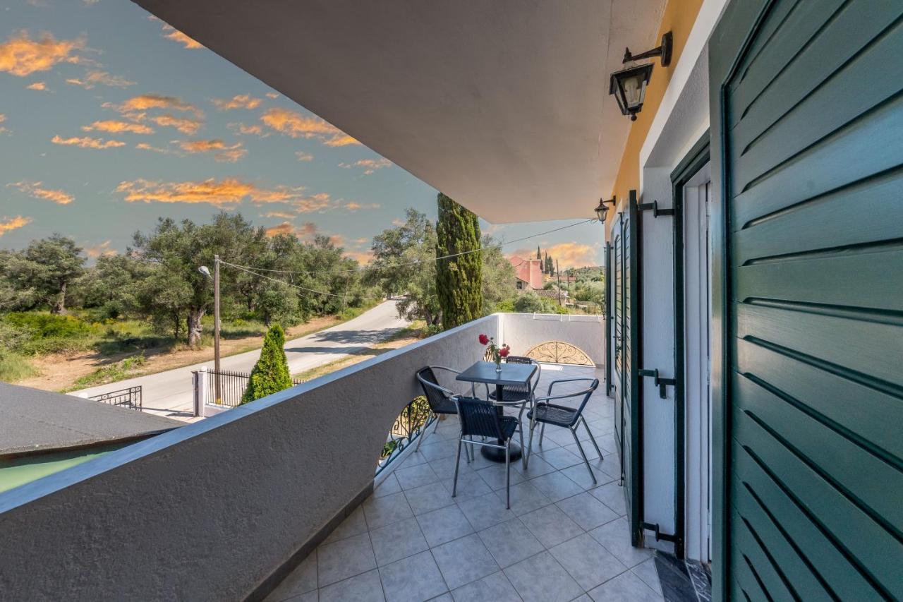 Nikos Villas Kávos Esterno foto