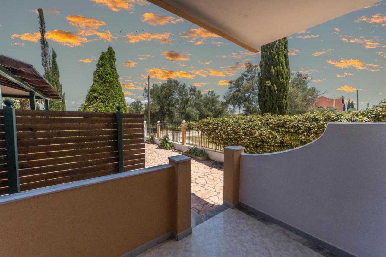 Nikos Villas Kávos Esterno foto